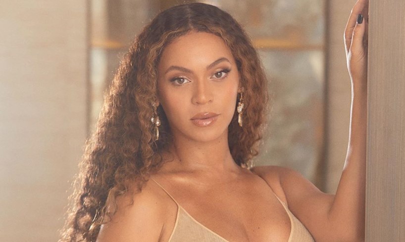 Beyoncé 'Black Parade' Jay-Z Blue Ivy Carter Rumi Sir