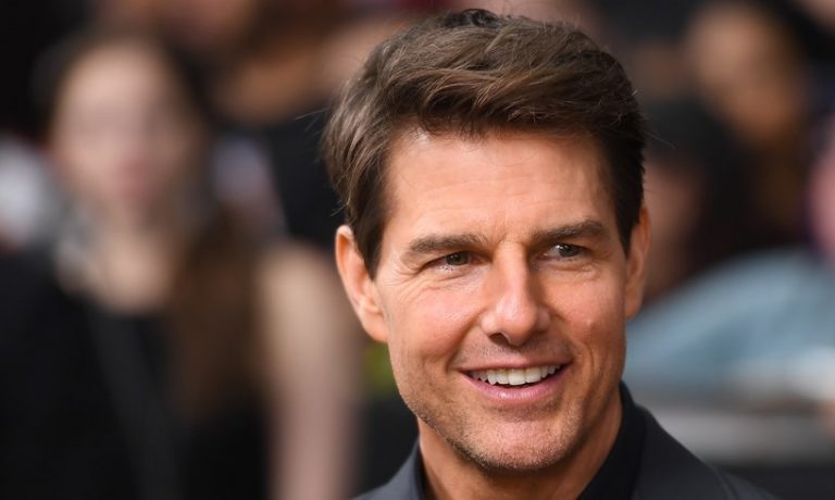 Tom Cruise Debuts Stunning Hair Transformation After Confirmation He ...