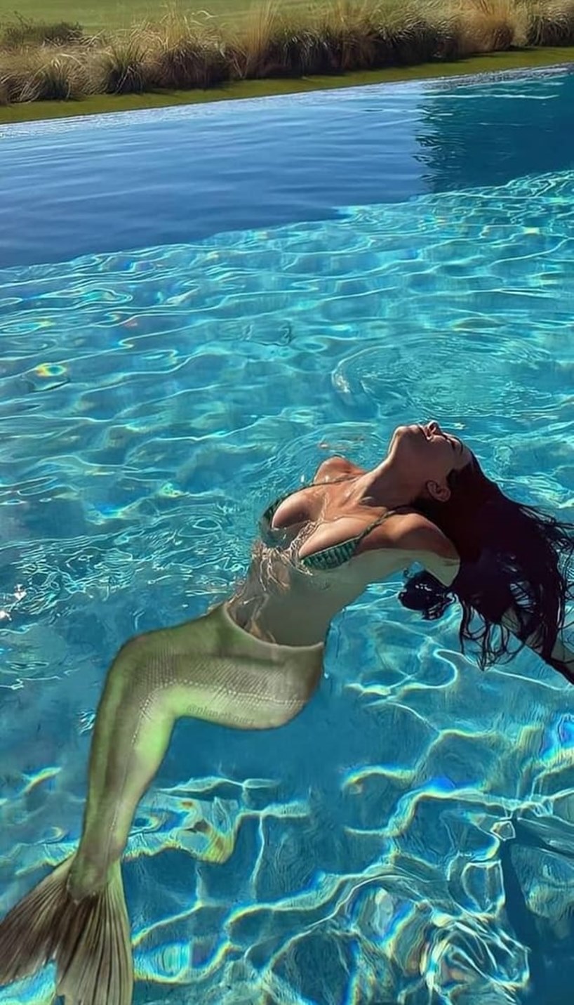 Kourtney Kardashian Poses As A Mermaid Poosh