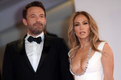 Ben Affleck Jennifer Lopez Romance Hurdle