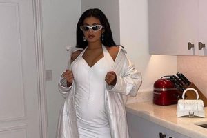 Kylie Jenner Travis Scott Pregnant Baby Bump Video