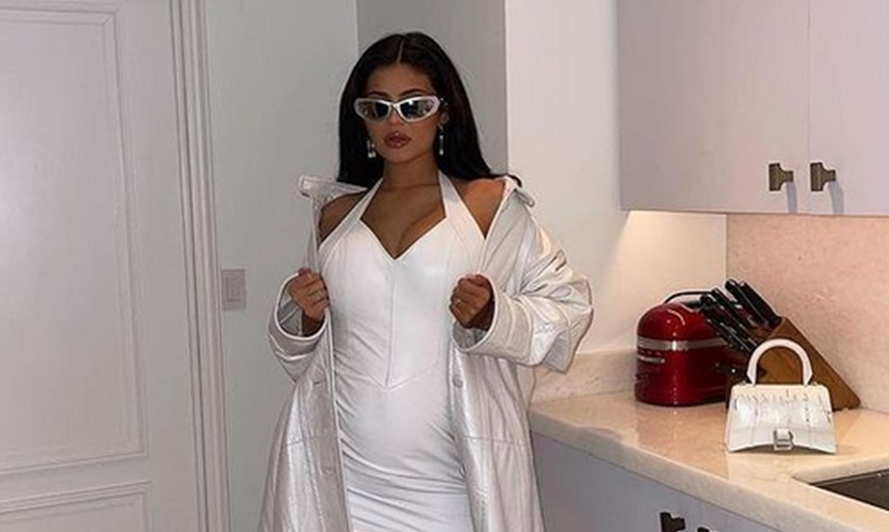 Kylie Jenner Travis Scott Pregnant Baby Bump Video