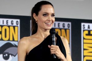 Angelina Jolie Daughter Shiloh Dior Dress