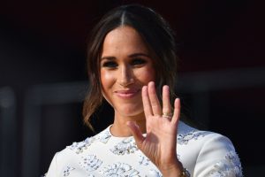 Meghan Markle Paid Family Leave Prince Harry