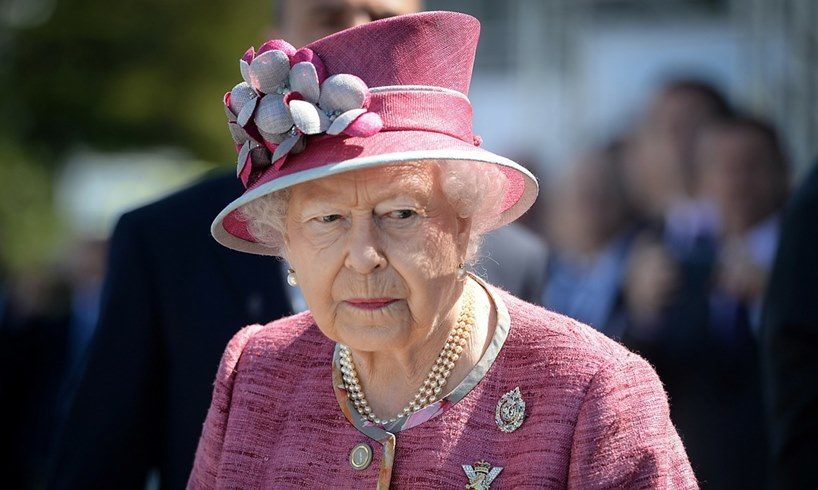 Queen Elizabeth Prince Harry Meghan Markle Throne