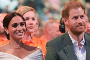 Meghan Markle Prince Harry Queen Elizabeth Snub