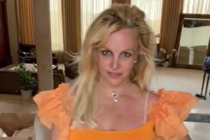 Britney Spears Returns Instagram Again