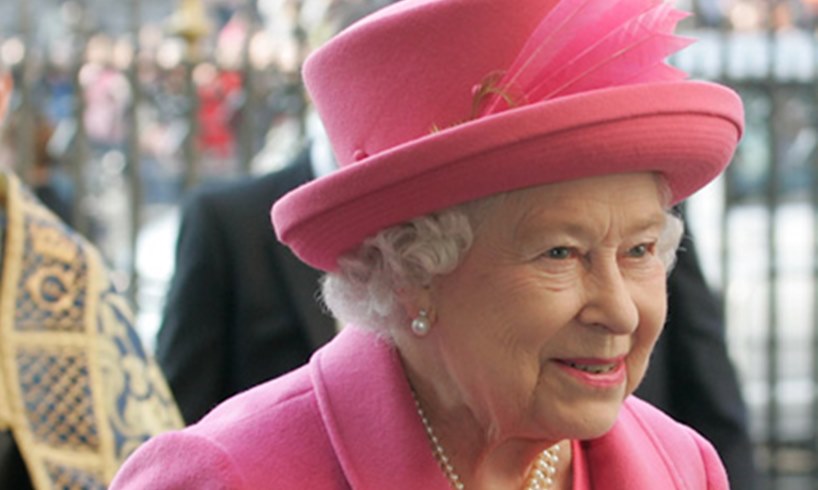 Queen Elizabeth Prince Harry Meghnan Markle Baby Daughter Name
