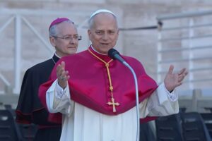 Pope Leo XIV Barack Obama Connection Donald Trump
