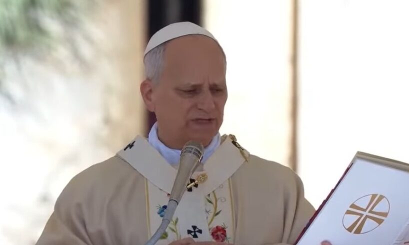 Pope Leo XIV Donald Trump Easter