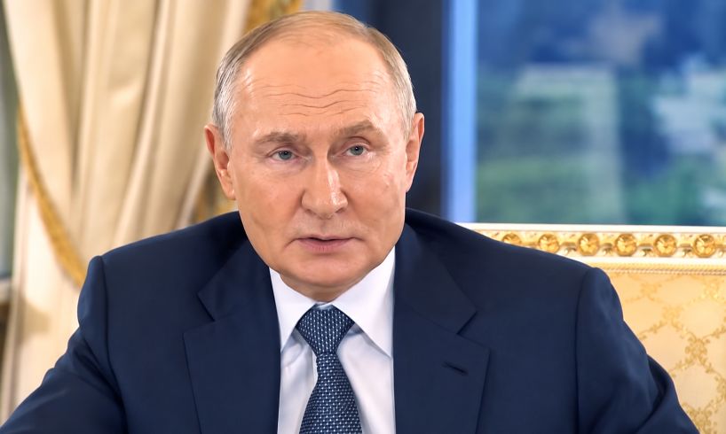 Vladimir Putin Donald Trump Peace Talks Ukraine